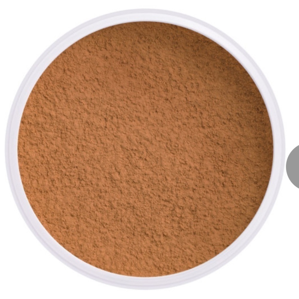 NIB Jeffree Star Magic Star Luminous Setting Powder Caramel